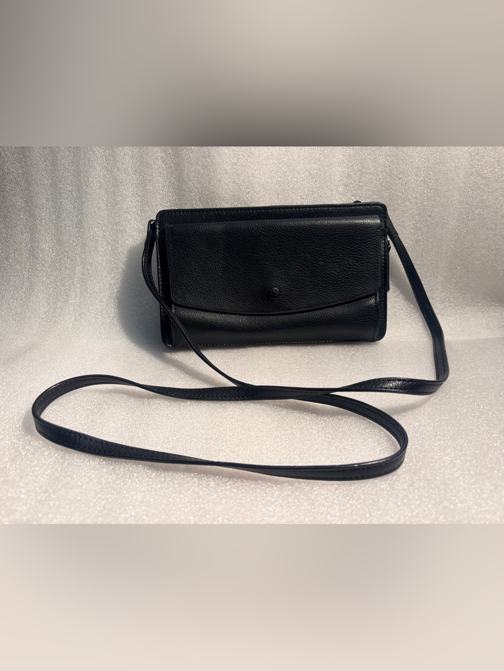 Halogen Black Genuine Leather Wallet Crossbody Organizer Convertible Bag